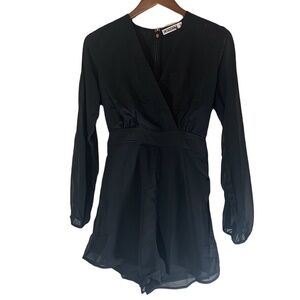 UNTAGGABLE Women's Short Dress Romper, Long Split Sleeves, Tie Waist - Black